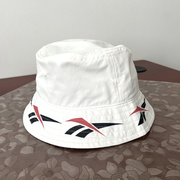 Reebok hat one size - Picture 2 of 4